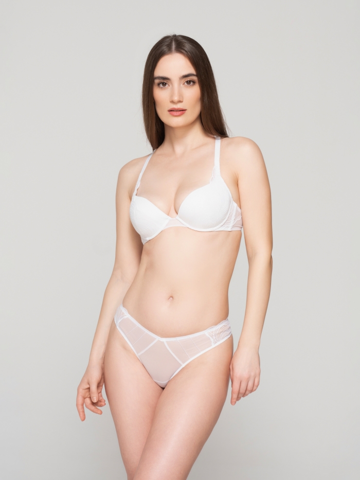 Pearl string